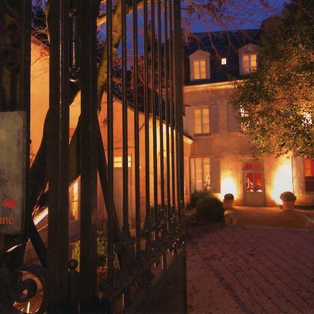 Le Doyenne - Entree Autonome - Hypercentre Bed & Breakfast Le Mans Exterior photo